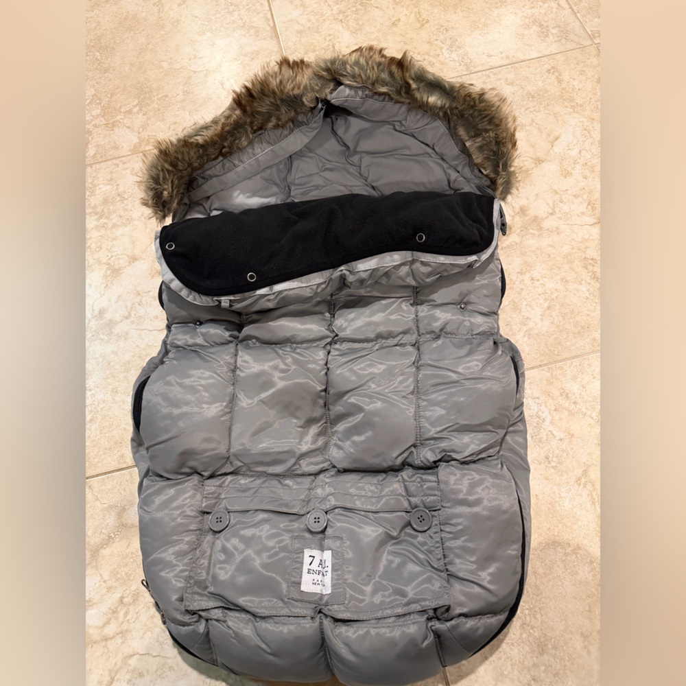 7AM Enfant Le Sac Igloo foot muff